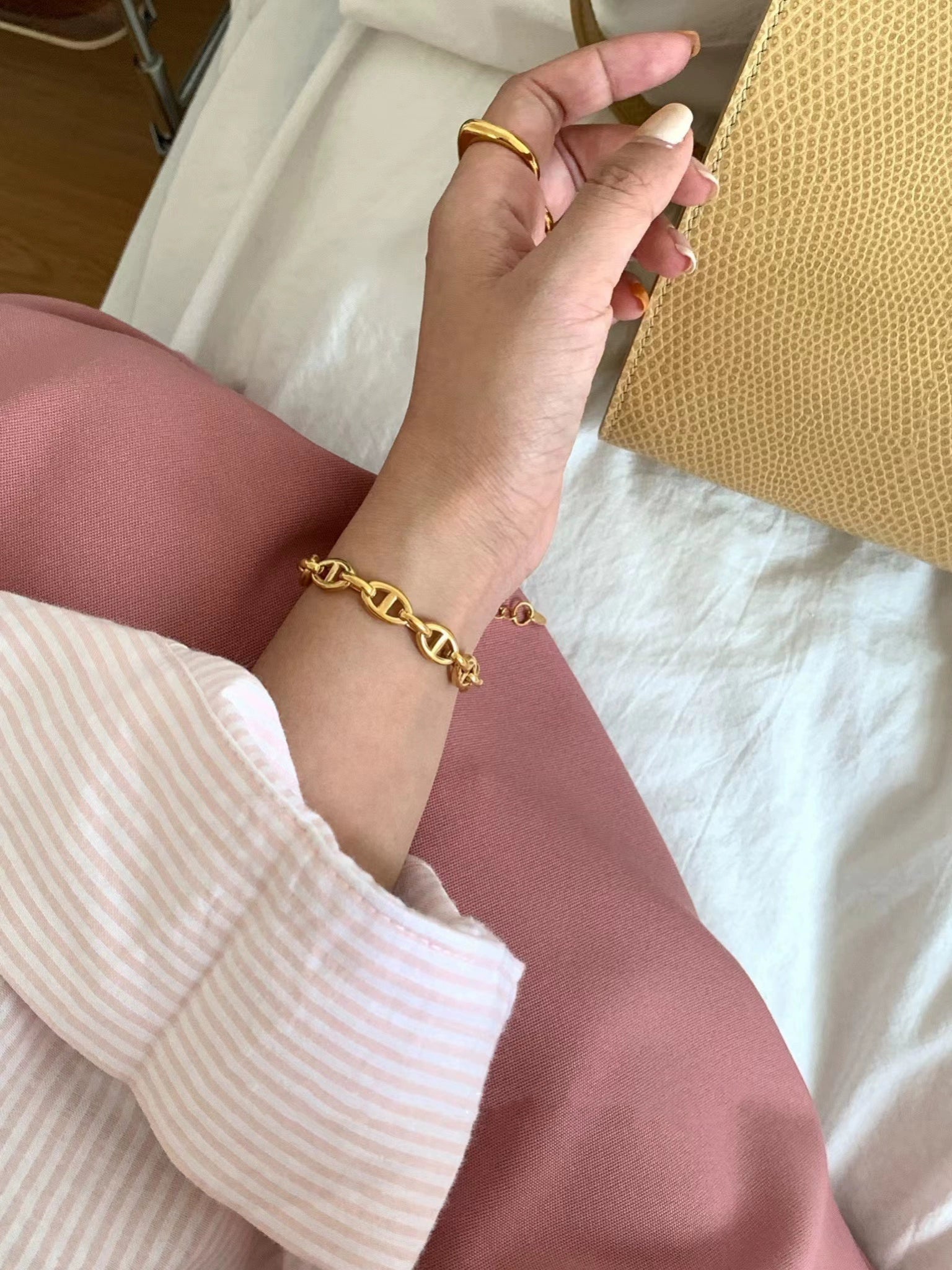 Mao Er South Korea Dongdaemun New Fashion Classy Pig Nose Titanium Steel 18K Gold Plating Niche Style All - Match Bracelet Female - VibraStore