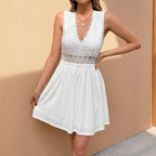 New Elegant And Sophisticated Sleeveless V - neck Lace - patchwork Jacquard Dress - VibraStore