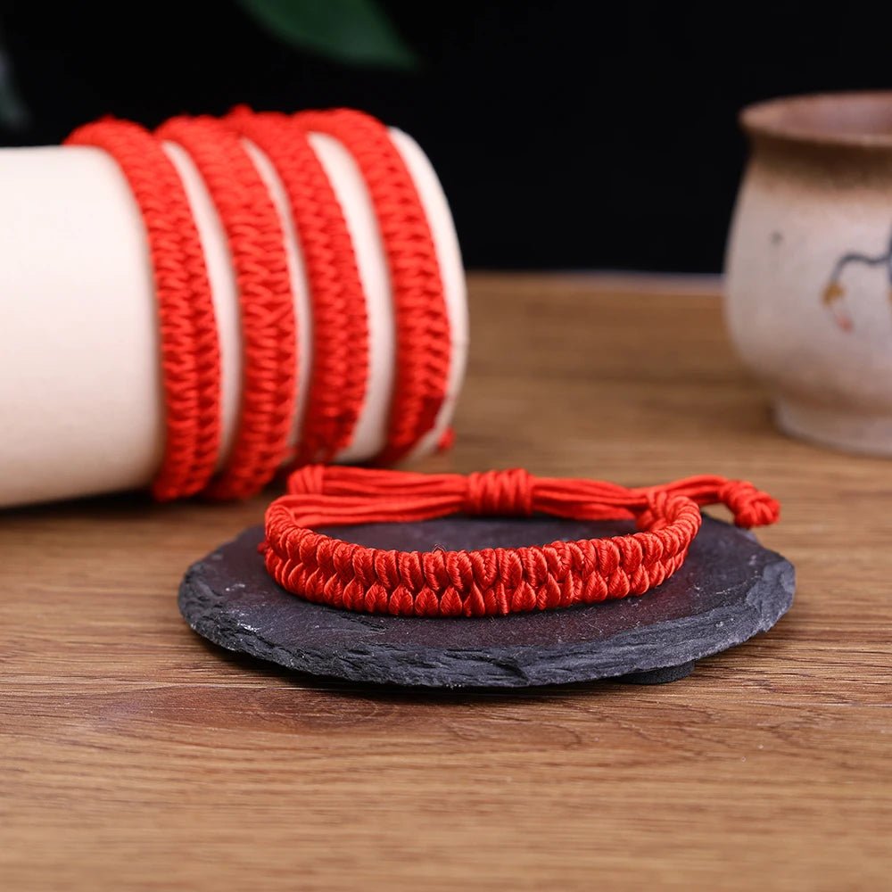 Pulseras trenzadas de cuerda roja de la suerte para mujer, pulseras de hilo ajustable, nudos tejidos a mano, regalo de joyería, 2024 - VibraStore