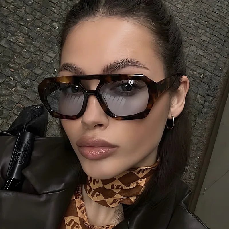 Senderismo nuevo diseño de doble puente gafas antiligeras para mujer gafas de diseño de patrón de leopardo de moda protector solar al aire libre de alta calidad - VibraStore
