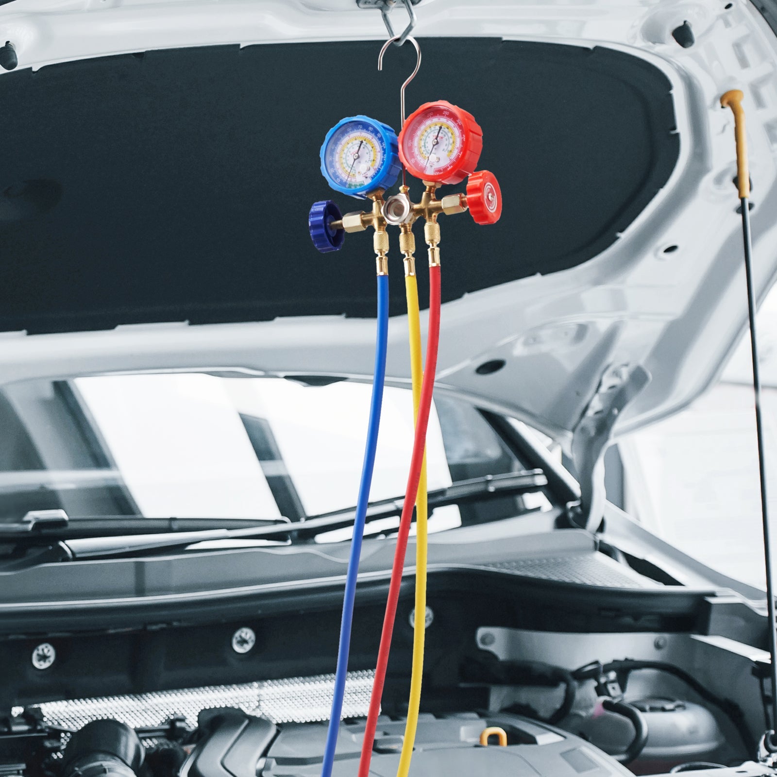 VEVOR AC Gauge Set - 3 Way AC Manifold Gauge Set For R134A R22 R12 R502 Refrigerant, Freon Gauges With 5ft Hoses, Couplers, Can Tap Works On Car Auto Freon Charging And Evacuation - VibraStore